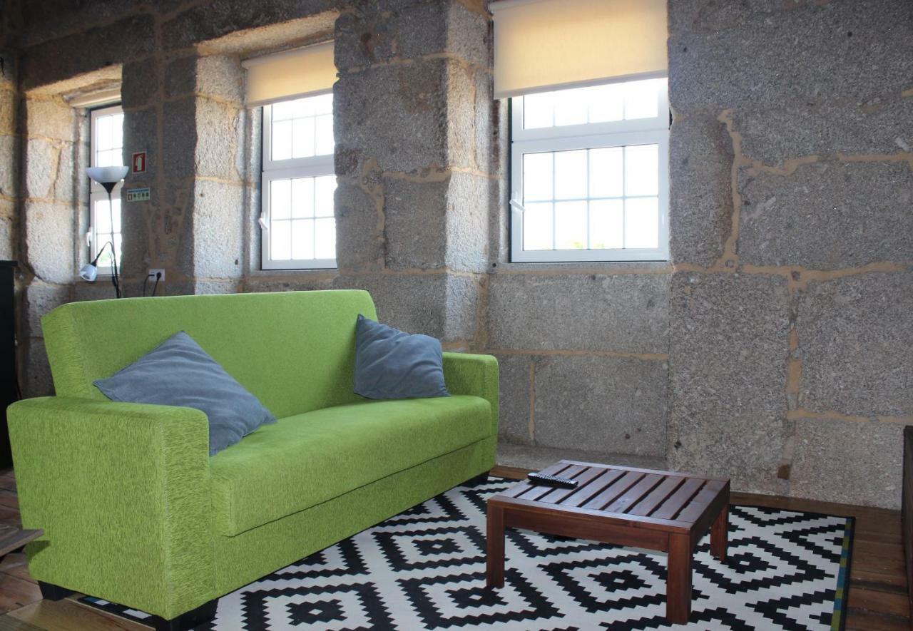Hostel Casa Do Pinheiro Lagares da Beira Экстерьер фото