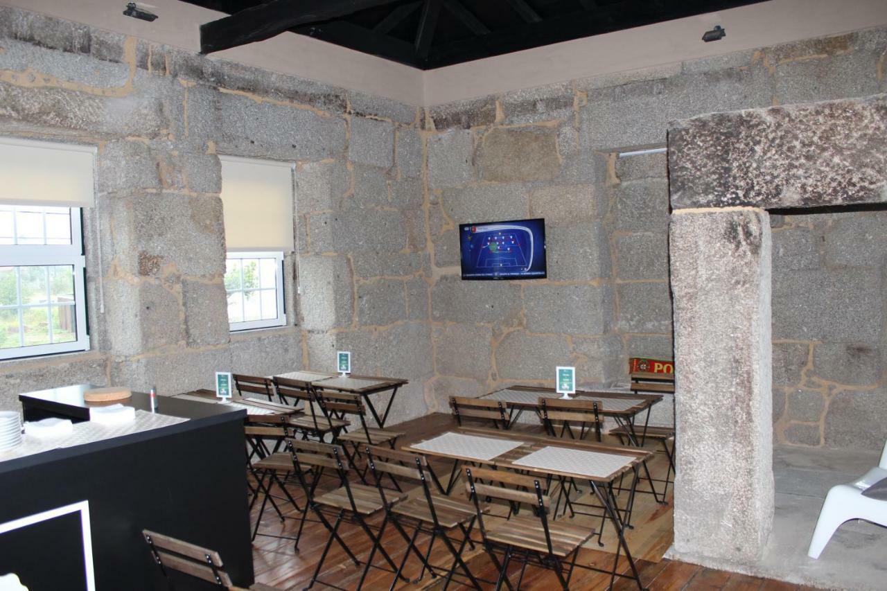 Hostel Casa Do Pinheiro Lagares da Beira Экстерьер фото